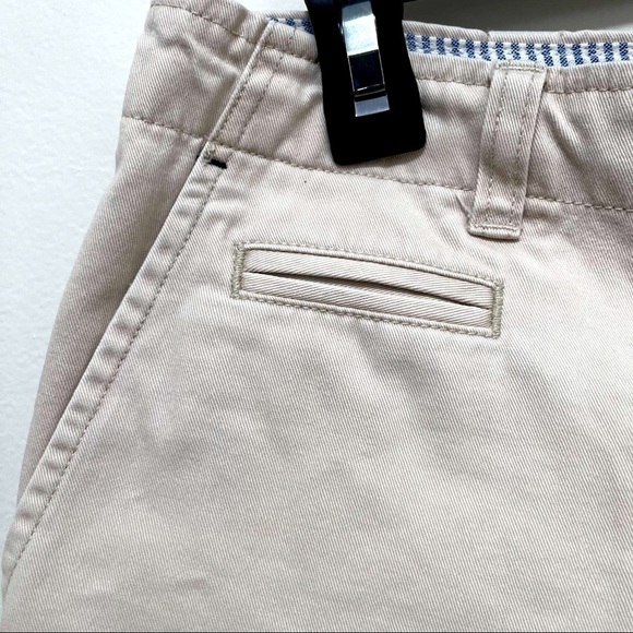 Vintage TOMMY HILFIGER Shorts. Size 4 - Picture 3 of 13